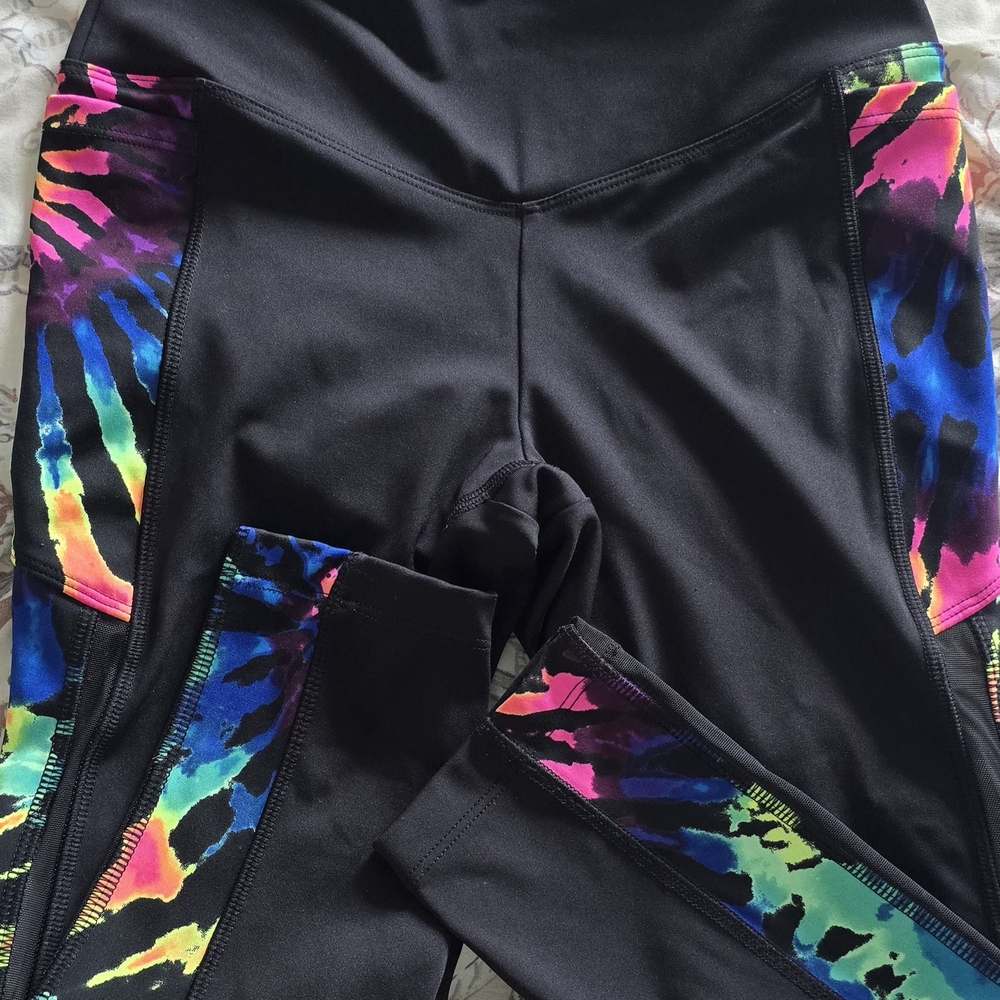 PINK Victoria's Secret Black Multicolor Tie-Dye Leggings